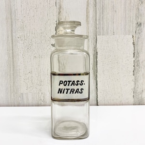 Antique Apothecary Jar with Stopper, Glass Storage Container Vintage Retro Kitchen Glass Bottle