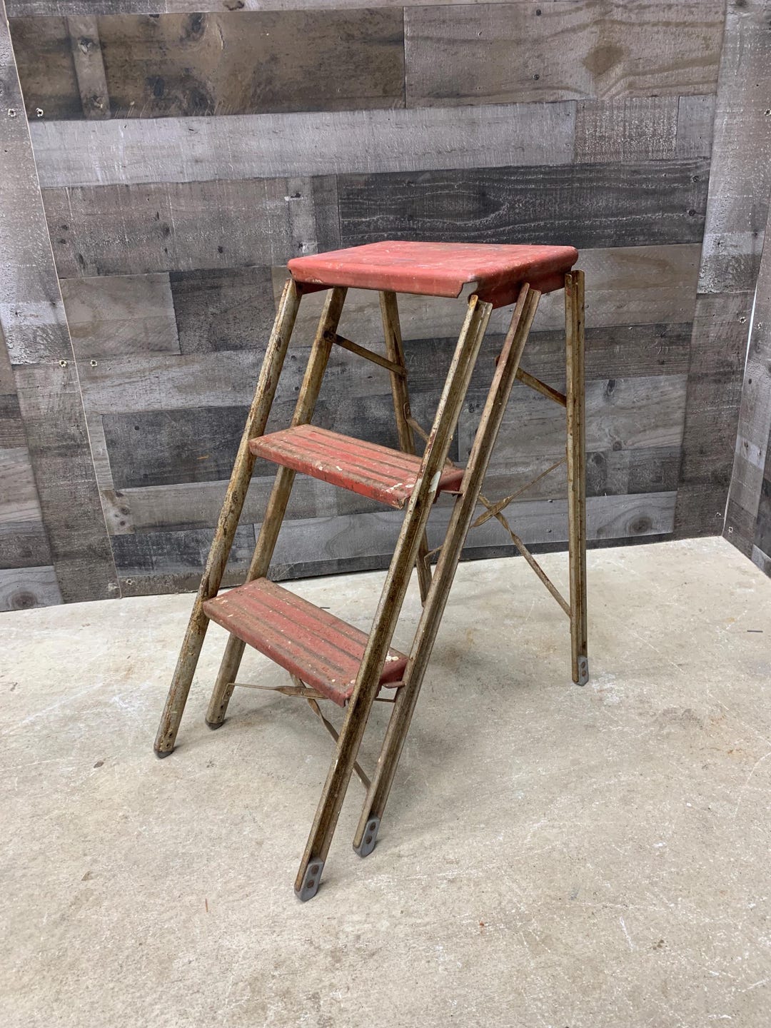 Vintage Metal Folding Stool, Mid Century Modern Display Stand, Retro ...