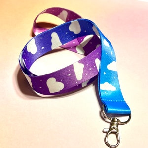 Verträumte Wolken 18 zoll Lanyard Abzeichen Halter Bild 2