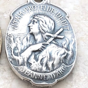 Sacred Heart of Jesus - St. Joan of Arc Medal - Sterling Silver - St. Jeanne D&#39;Arc Medialle - Patron of soldiers and France (CD-408)