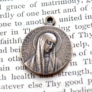 St. Catherine of Siena - Our Lady of the Rosary - Bronze or Sterling Silver - Queen of the Holy Rosary - Reproduction Medal  (CD-303)