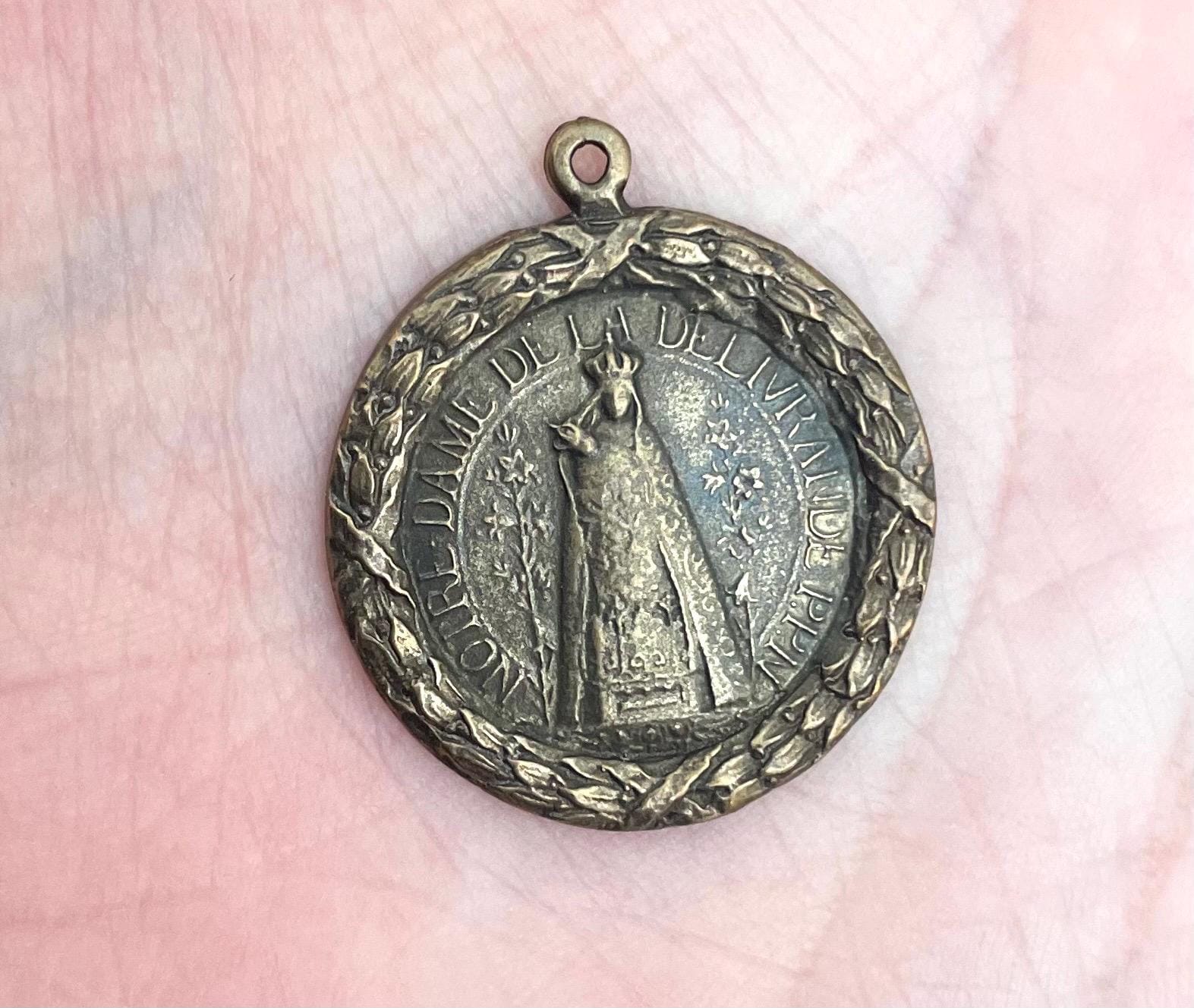 Our Lady of Deliverence - Notre Dame - 1" - Religious Medal - Sterling ...