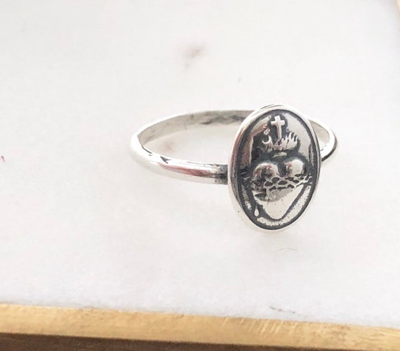 Sterling Silver Antiqued Sacred Heart of Jesus Ring Multiple Sizes Ring Size 10 Sterling Silver Antiqued Sacred Heart of Jesus Ring Multiple Sizes Ring Size 10