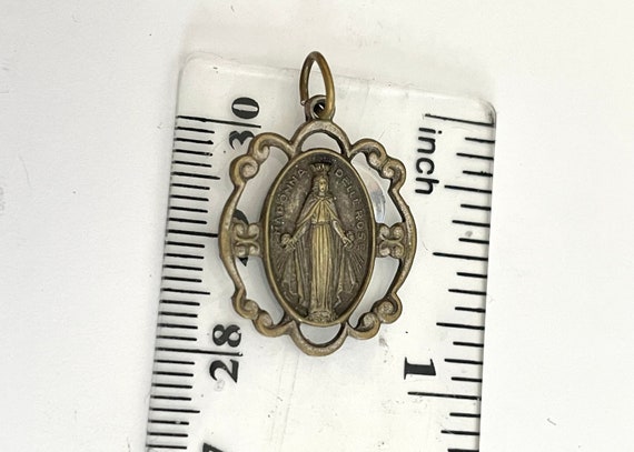 Rare St. Michael Medal - Virgin Mary - Real Antiq… - image 2