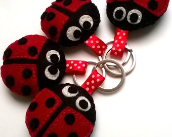 Felt ladybug keychain ladybird wool accessories eco friendly gift for her key holder animals party supplies for kids