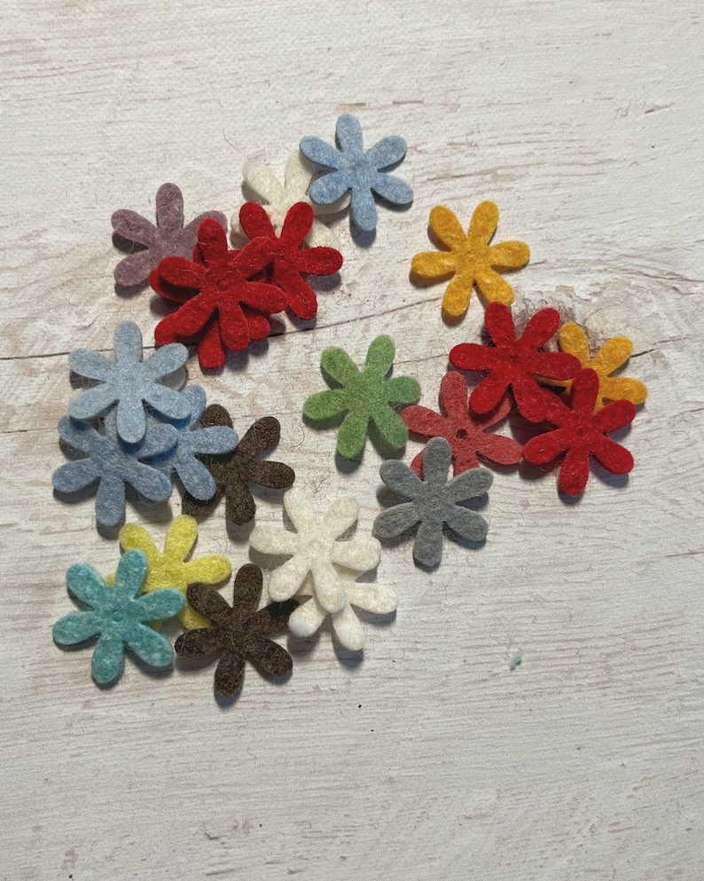 Mixed Mini Felt Flower Packs, Tiny Mixed Coloured Flowers, Die Cut Craft Embellishments image 3