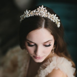 Pearl & Crystal Wedding Crown Bridal Tiara Pearl Wedding Headpiece Crystal Wedding Crown Bridal Headpiece Floral Crown 3436 image 1