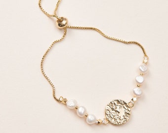 Adjustable Bracelet • Pearl & Coin Bracelet • Everyday Bracelet • Coin Bracelet • Pearl Bracelet • Gold Bracelet • Silver Bracelet • 4907