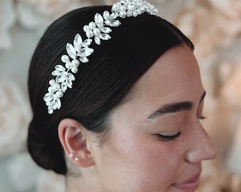 Pearl & Crystal Bridal Headband • Crystal Bridal Headband • Pearl Wedding Headband • Floral Detail Wedding Hair Accessory  • 3471