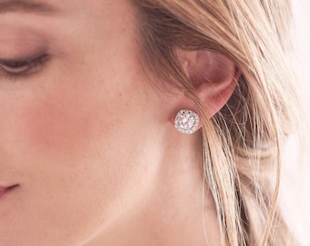 Clous de mariée Halo, clous CZ, boucles d’oreilles à clous de mariée, clous en zircone cubique, boucles d’oreilles à clous CZ, boucle d’oreille Halo Stud, clous ronds, boucle d’oreille Halo ~ 4175