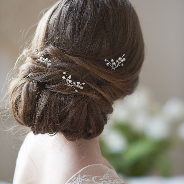 Pearl Hair Pin, Bridal Hair Pin, Pearl Bridal Hair Pin, Crystal Hair Pin, Silver Wedding Hair Pin, Wedding ~ TP-2835-S