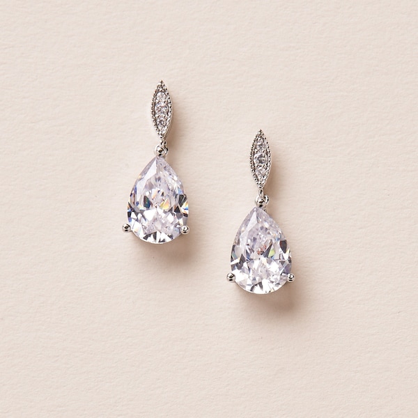 Boucles d'oreilles de mariage CZ, Boucles d'oreilles de mariée, Boucles d'oreilles à clip, Boucles d'oreilles en argent, Boucles d'oreilles de mariée en argent, Boucles d'oreilles CZ, Boucles d'oreilles pendantes à clip ~4209