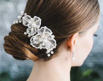 Pearl & Crystal Bridal Clip • Pearl Wedding Clip • Crystal Bridal Clip • Floral Pearl Clip • Wedding Clip • Floral Bridal Hair Clip • 2537