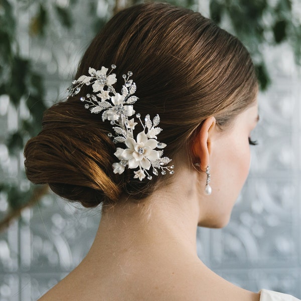 Ivory Floral Hair Clip, Bridal Hair Accessory, Bridal Hair Clip, Floral Bridal Clip, Wedding Headpiece, Bridal Hair Piece, Hair Clip ~2274