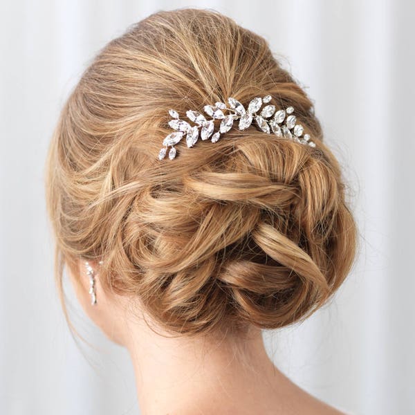 Rhinestone Bridal Hair Comb, Floral Wedding Hair Comb, Bridal Back Comb, Wedding Hair Accessory, Rhinestone Headpiece, Floral Comb ~TC-2318