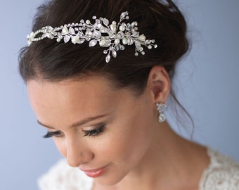 Pearl & Crystal Bridal Headband, Side Wedding Headpiece, Floral Bridal Headband, Floral Wedding Headband, Floral Wedding Hair Accessory~3268