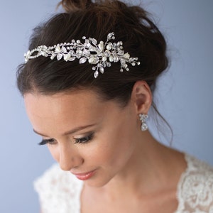 Pearl & Crystal Bridal Headband, Side Wedding Headpiece, Floral Bridal Headband, Floral Wedding Headband, Floral Wedding Hair Accessory~3268