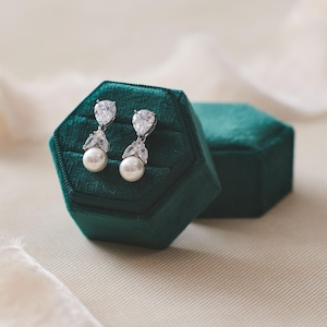 Pearl Drop Bridal Earrings, CZ Pearl Wedding Earrings, CZ Pearl Bridal Earrings, Pearl Drop Wedding Earrings, Pearl CZ Bridal Earrings~4230