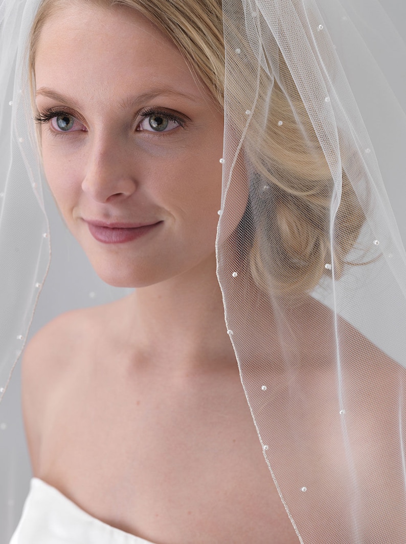 Pearl Bridal Veil Scattered Pearl Wedding Veil Tulle Veil Etsy