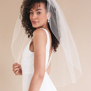 1-Layer Pencil Edge Wedding Veil • Light Ivory Bridal Veil • Fingertip, Elbow or Knee • VB-422 image 8