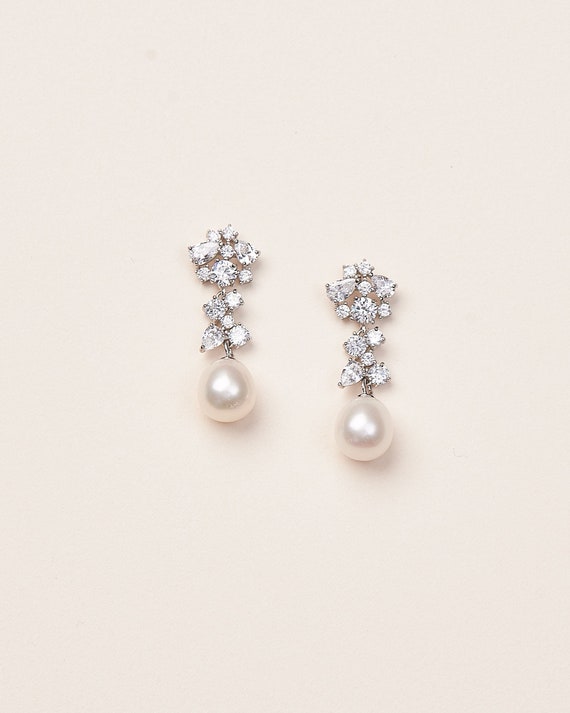 Freshwater Pearl CZ Earring Freshwater Pearl CZ Earring