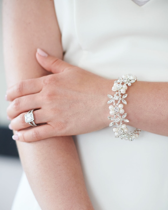 Pearl Wedding Bracelet • Crystal Bridal Bracelet • Floral Bridal