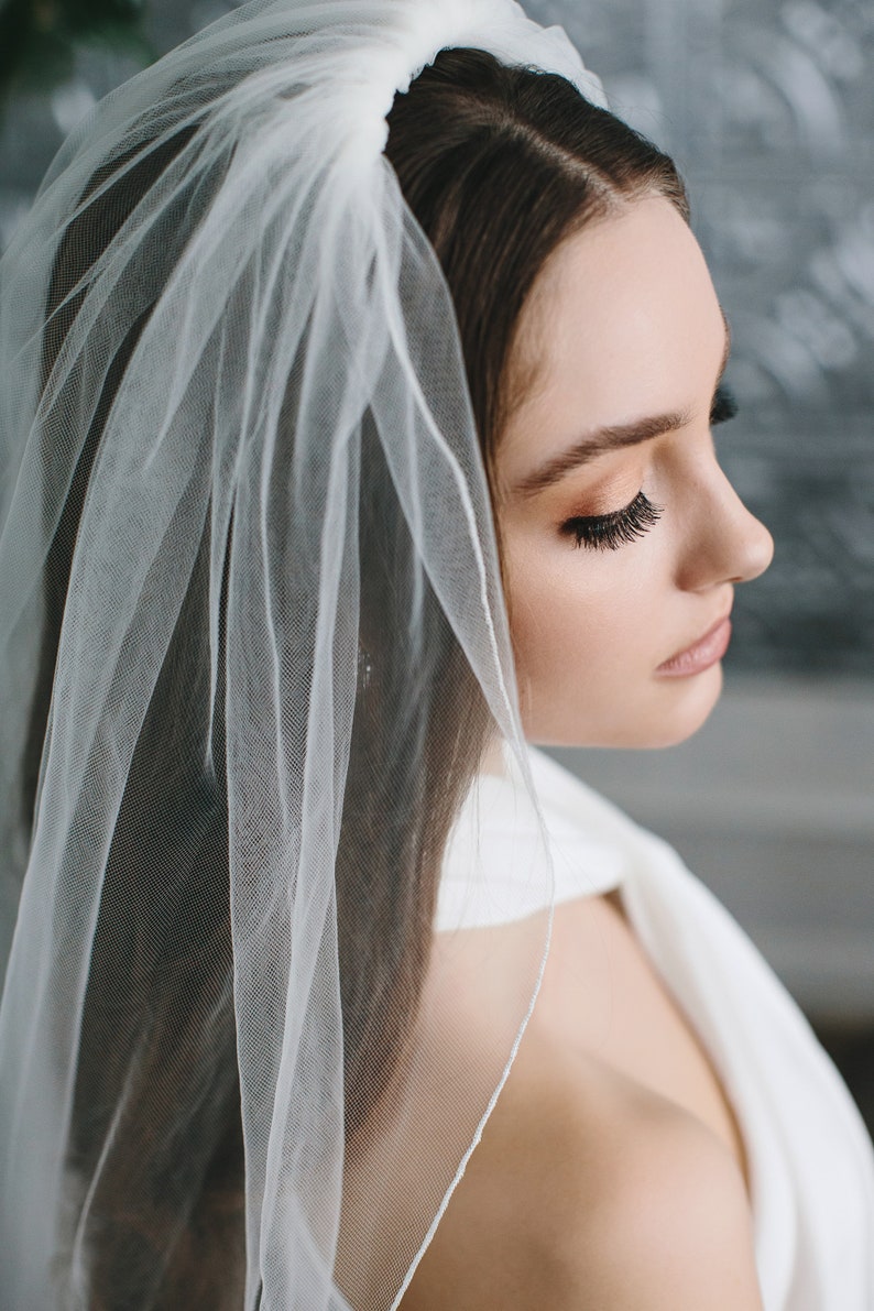 1-Layer Pencil Edge Wedding Veil • Light Ivory Bridal Veil • Fingertip, Elbow or Knee • VB-422 image 2