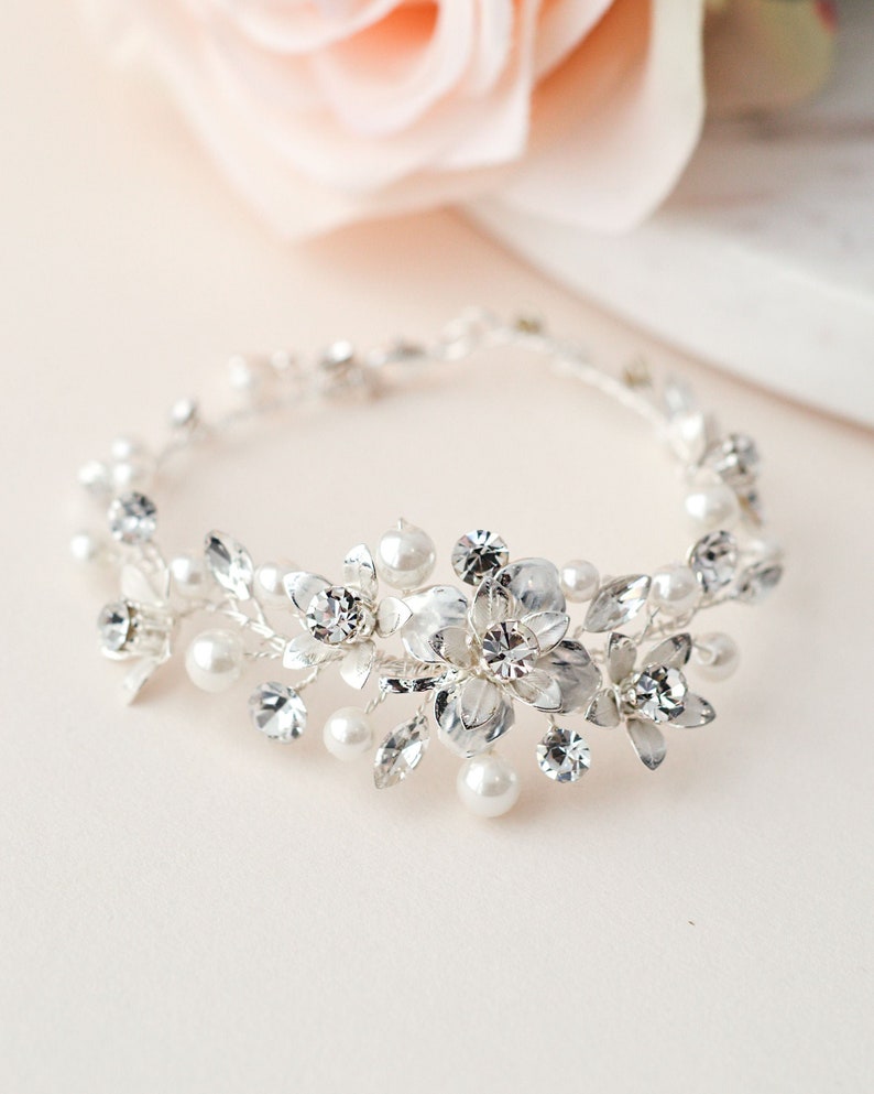 Floral Wedding Bracelet, Pearl & Crystal Bridal Bracelet, Floral Bridal Bracelet, Floral Pearl Wedding Bracelet, Pearl Bridal Bracelet4881 Silver