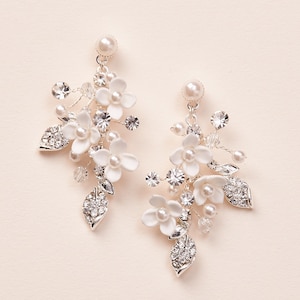 Floral Wedding Earrings • Pearl & Crystal Dangle Earrings • Crystal Wedding Earrings • Flower Bridal Earrings • Bridal Earrings • 4429