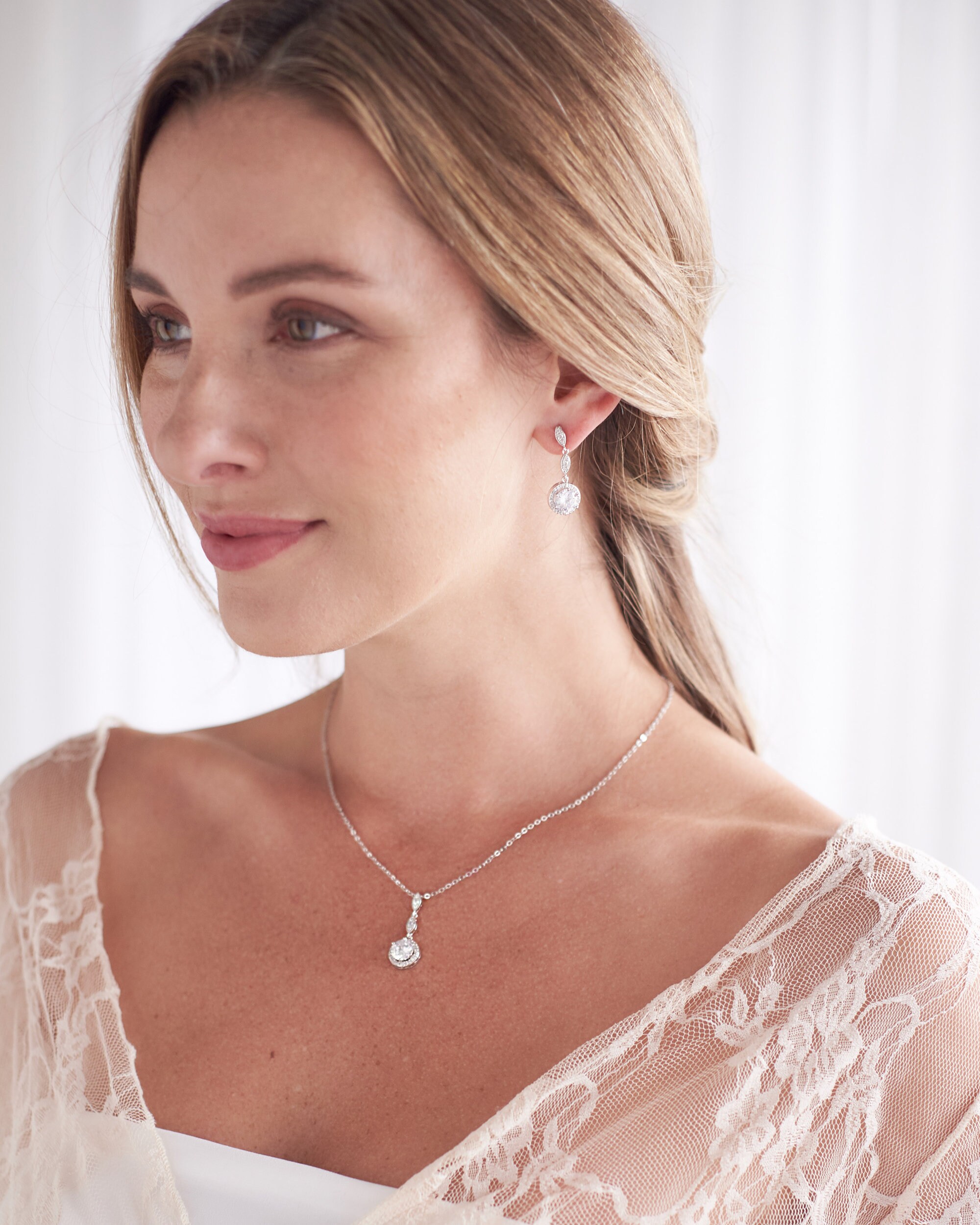 Bridesmaid Jewelry Set Bridal Party Pendant Set MOH Gift Etsy