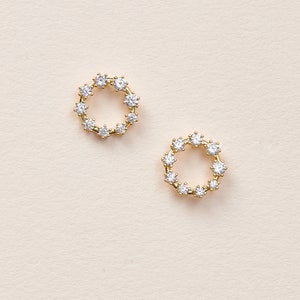 Tiny Bridal Studs • Minimalist Stud Earrings • Bridal Stud Earrings • CZ Stud Earrings • Small Stud Earrings • Circle Stud Earrings • 4346