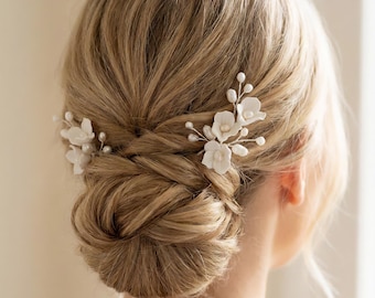 Set of 2 Pearl Flower Bridal Hair Pins • Wedding Hair Accessory • 2899