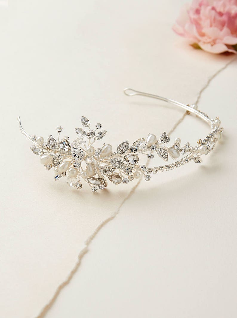 Pearl & Crystal Bridal Headband, Side Wedding Headpiece, Floral Bridal Headband, Floral Wedding Headband, Floral Wedding Hair Accessory3268 image 3