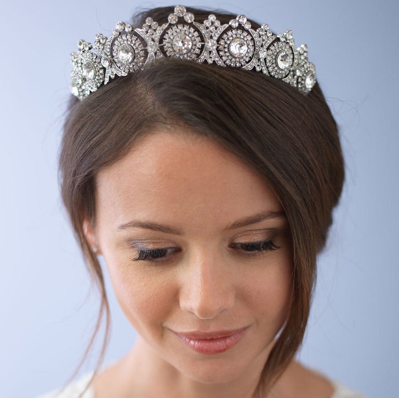 Vintage Bridal Tiara, Bridal Hair Accessory, Royal Bridal Crown, Rhinestone Wedding Crown, Antique Wedding Tiara, Bridal Headpiece TI-3286 画像 1
