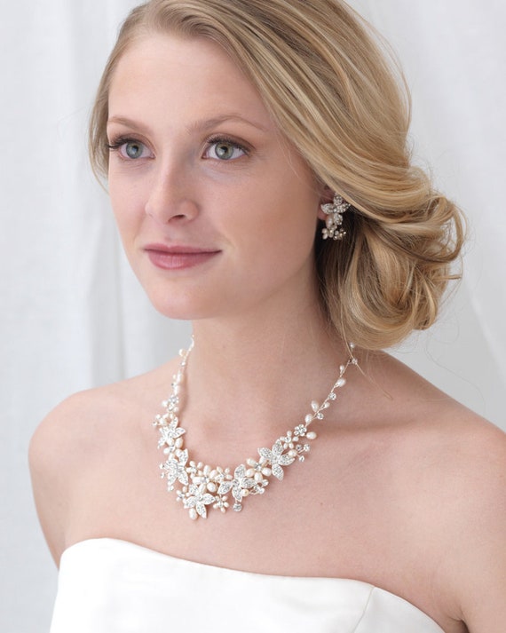 Silver Pearl Jewelry Set, Bridal Crystal Jewelry S