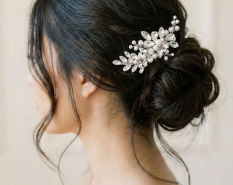 Pearl Bridal Comb • Crystal Wedding Headpiece • Silver Hair Accessory • Romantic Hair Comb • 2564
