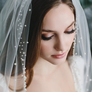 Scattered Pearl Bridal Veil • Pearl Wedding Veil • Wedding Veil • Ivory Veil • Fingertip Veil • Cathedral Length Wedding Veil • 5115