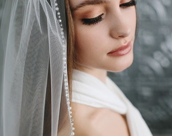 Pearl and Rhinestone Wedding Veil • Delicate Bridal Veil • Pearl & Rhinestone Veil • Fingertip Veil • Simple Pearl Veil • Tulle Veil • 5117