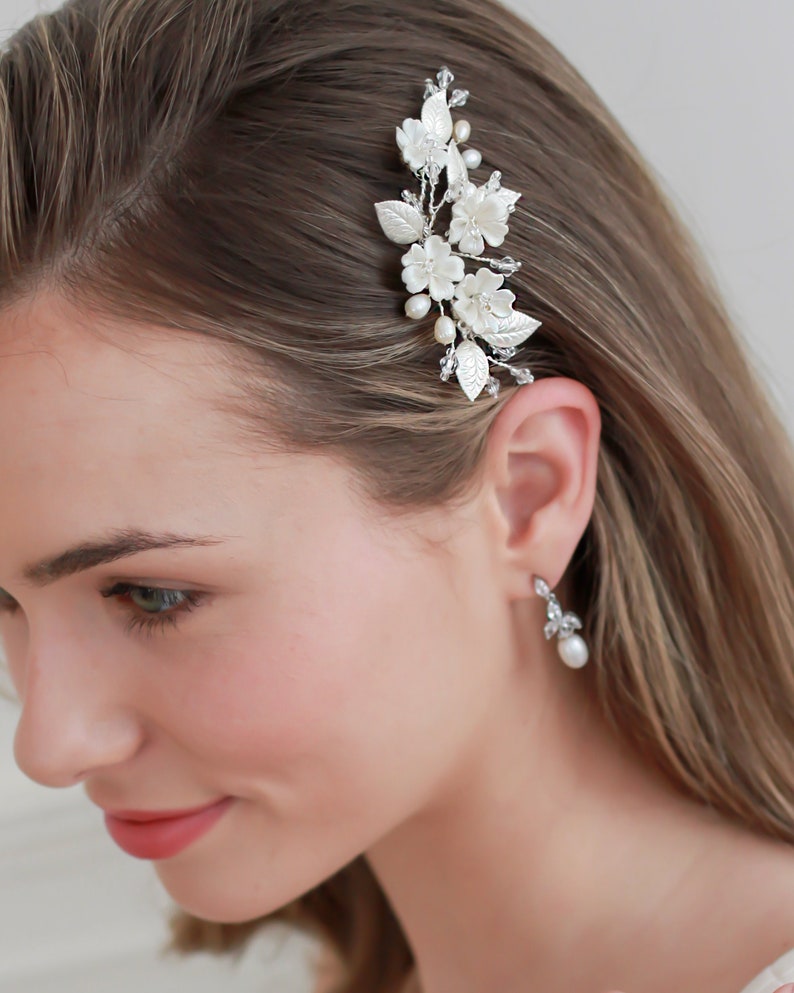 Peigne de mariée doré, peigne de mariage perles et cristal, peigne de mariée floral, peigne de perles d'eau douce, petit peigne de mariage, peigne à cheveux de mariée floral 2476 image 3