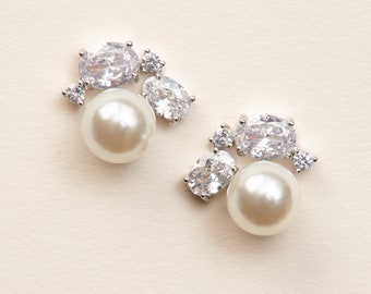 CZ Pearl Stud Earrings • Wedding Earrings • Pearl Bridal Earrings • Chunky Pearl Studs • Pearl Stud Earrings • Bridesmaid Earrings • 4401