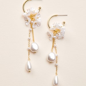 Pearl Wedding Earrings • Pearl Bridal Earrings • Pearl Bridal Earrings • Wedding Earrings • Pearl Dangle Earrings • Bridal Earrings • 4389