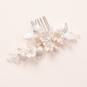 Peigne de mariée doré, peigne de mariage perles et cristal, peigne de mariée floral, peigne de perles d'eau douce, petit peigne de mariage, peigne à cheveux de mariée floral 2476 image 4