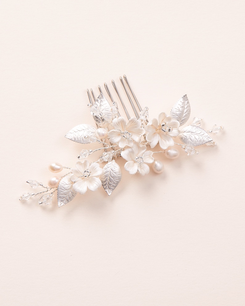 Gold Bridal Comb, Pearl & Crystal Wedding Comb, Floral Bridal Comb, Freshwater Pearl Comb, Small Wedding Comb, Floral Bridal Hair Comb 2476 image 4