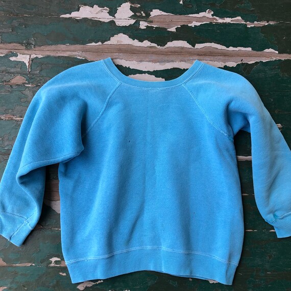 Vintage 1960s blue sweatshirt with mends - image 5
