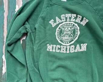 Vintage 1980s champion EMU eastern Michigan crewneck sweatshirt, raglan sleeve