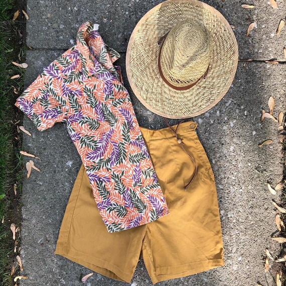 Vintage 1950s/60s beige side zip shorts. Free shi… - image 4