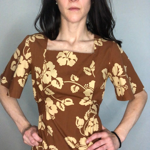 Vintage “Made by Malia” brown Hawaiian maxi dress… - image 9