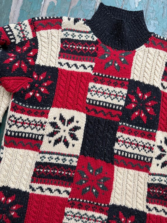 vintage patchwork pattern snowflake holiday sweat… - image 2