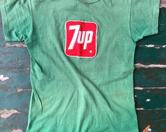 Vintage patched 1960s Mason brand green tee