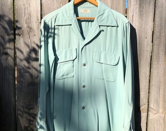 Vintage 1950s rayon Arrow Gaberdine Sanforrest loop collar shirt